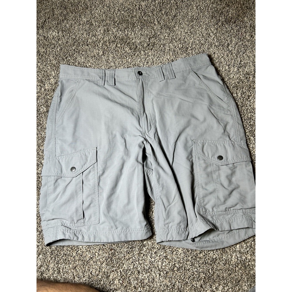 Duluth Trading Co. | Light Gray  Cargo Shorts w/Elastic Waist Men's 40 Relax Fit
